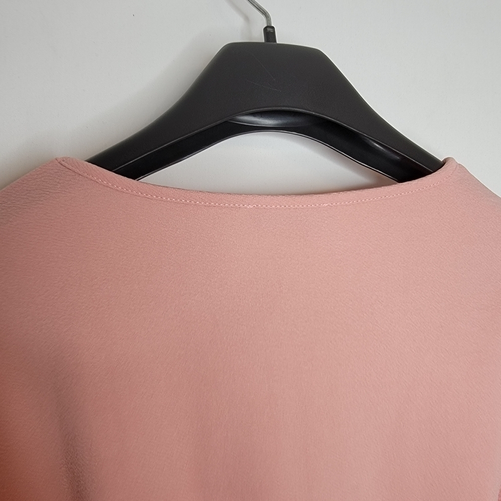 SHEIN Self Belted Dip Hem Top - Picture 12 of 15